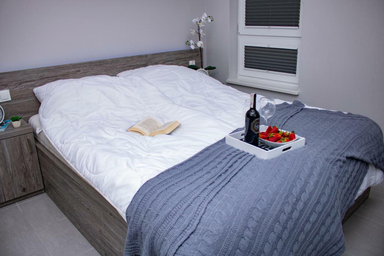 Apartament Z Ogrodkiem تشوستش المظهر الخارجي الصورة