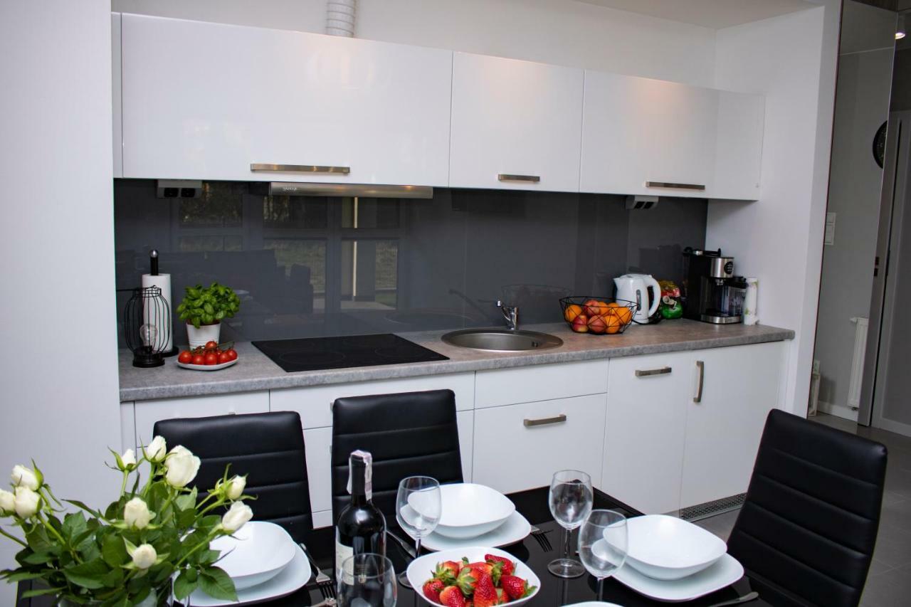 Apartament Z Ogrodkiem تشوستش المظهر الخارجي الصورة
